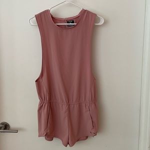 Hurley light pink athletic romper— dry fit material size XS with pockets
